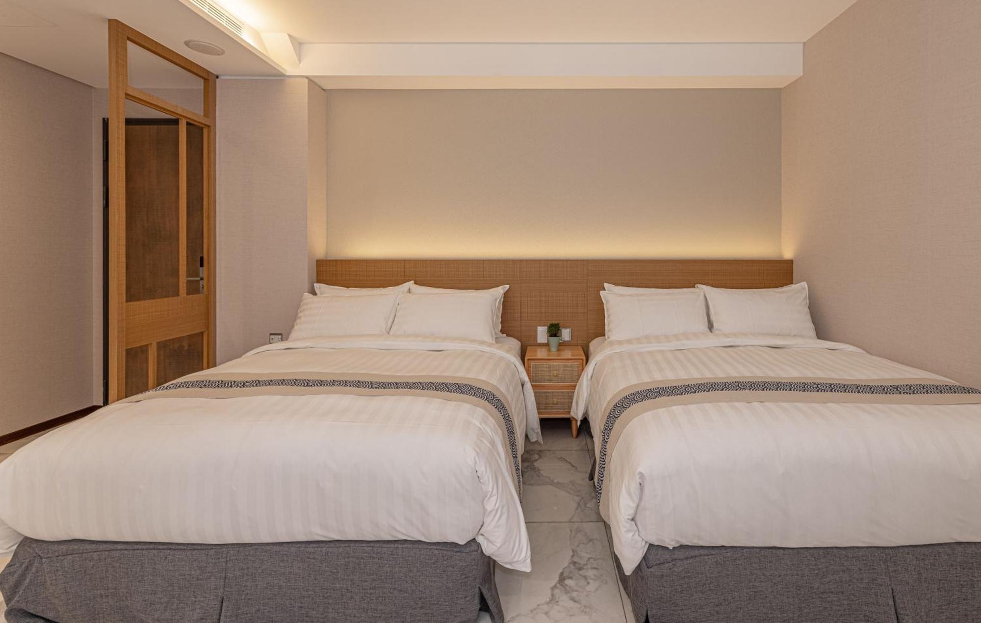 Sun Moon Lake Apollo Resort Hotel Ючи Екстериор снимка