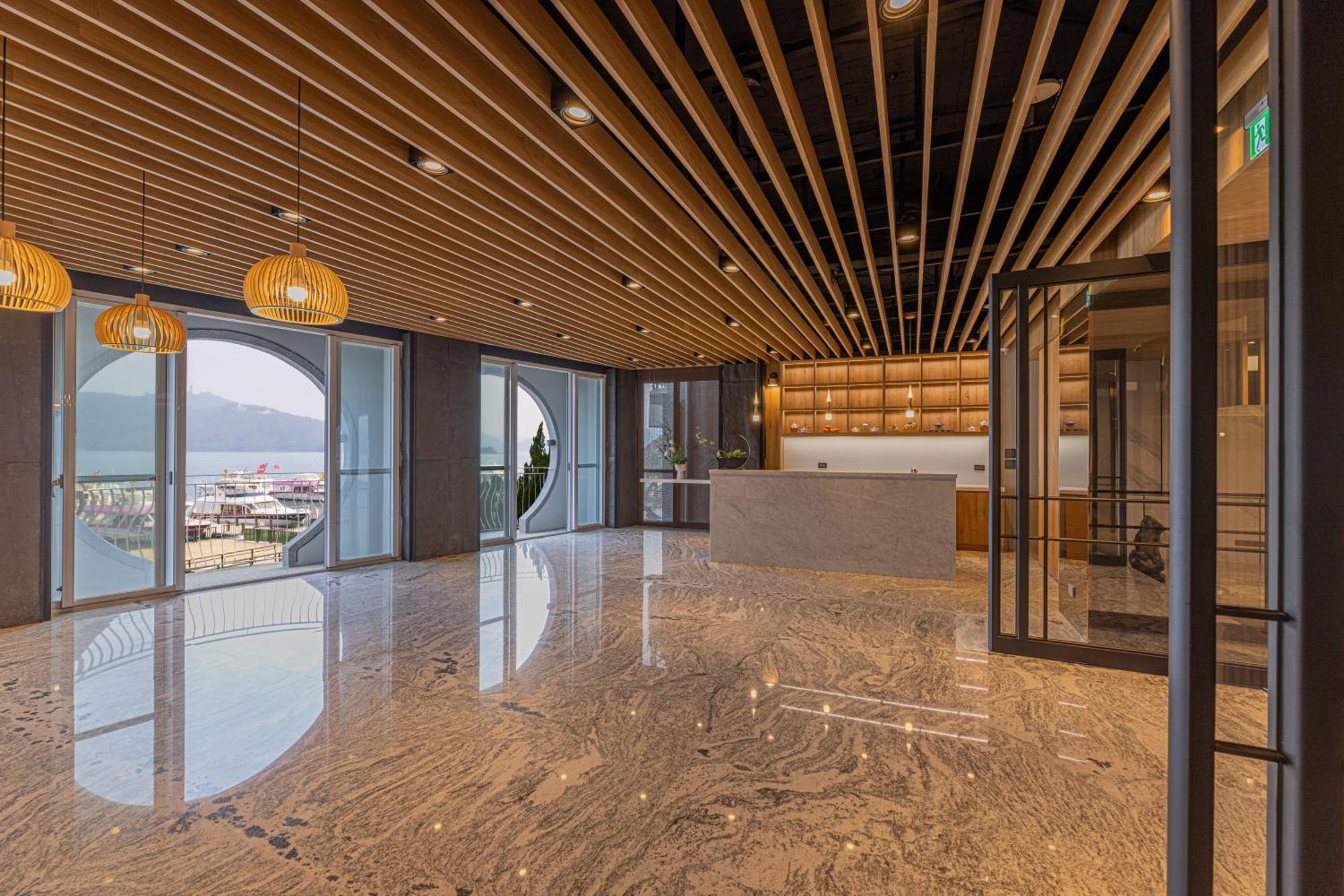 Sun Moon Lake Apollo Resort Hotel Ючи Екстериор снимка